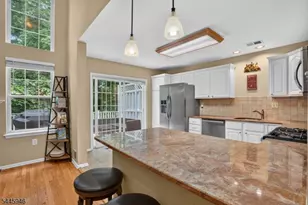 115 Constitution Way Ondo, Bernards Township, NJ 07920 - Photo 9