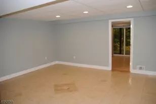 171 Autumn Ridge Rd, Parsippany, NJ 07950 - Photo 33