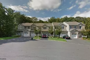 171 Autumn Ridge Rd, Parsippany, NJ 07950 - Photo 3