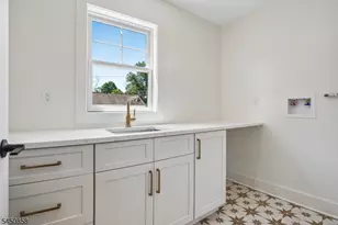 8 Pine Tree Terrace, Madison, NJ 07940 - Photo 19