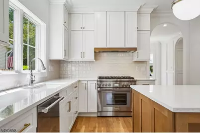 8 Pine Tree Ter, Madison, NJ 07940 - Photo 11
