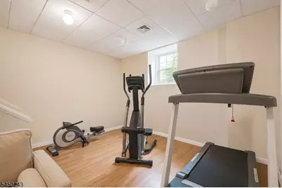 812 Columbus Ave, Westfield, NJ 07090 - Photo 33