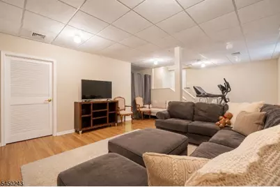 812 Columbus Ave, Westfield, NJ 07090 - Photo 37