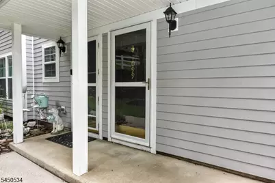 1099 Devon Ct #1099, Mahwah, NJ 07430 - Photo 3