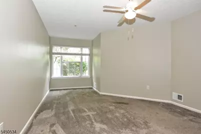 1099 Devon Ct #1099, Mahwah, NJ 07430 - Photo 13