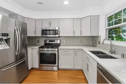 1 Entrance Ave, Morristown, NJ 07960 - Photo 9