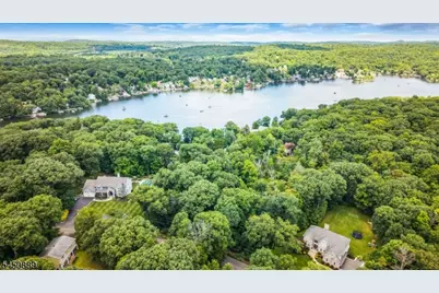 5 Toth Ln, Hopatcong, NJ 07843 - Photo 11