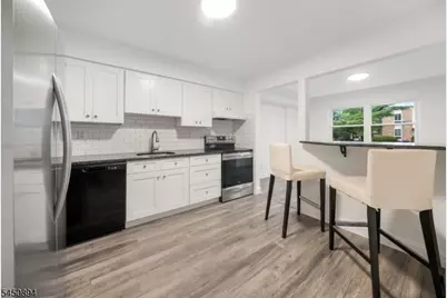 798 Eves Dr #3F, Hillsborough Township, NJ 08844 - Photo 1
