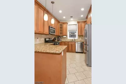 36 Michael Ln, Wallington, NJ 07057 - Photo 7