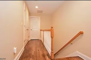 36 Michael Ln, Wallington, NJ 07057 - Photo 13