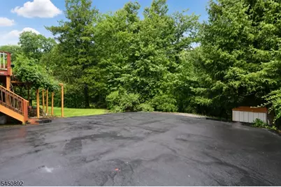 19 Aspen Rd, West Orange Township, NJ 07052 - Photo 17