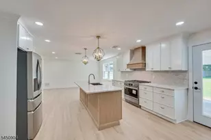 300 E Chestnut Ave, Metuchen, NJ 08840 - Photo 25