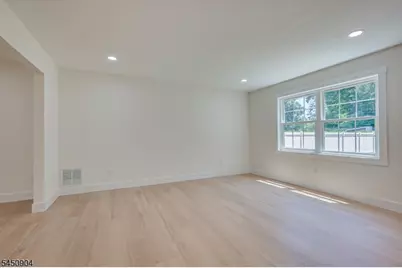 300 E Chestnut Ave, Metuchen, NJ 08840 - Photo 19