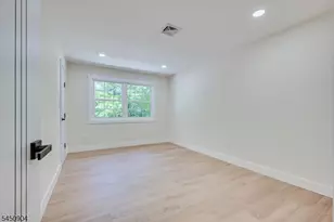 300 E Chestnut Ave, Metuchen, NJ 08840 - Photo 41