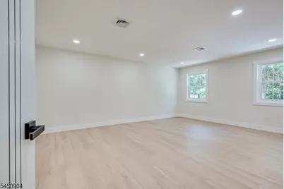 300 E Chestnut Ave, Metuchen, NJ 08840 - Photo 35