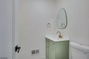 300 E Chestnut Ave, Metuchen, NJ 08840 - Photo 31