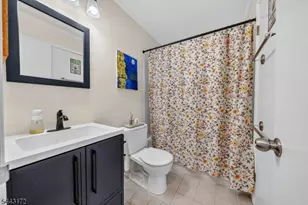 121 Country Club-, Union Township, NJ 07083 - Photo 19
