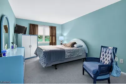 910-4 Renate Drive, Hillsborough Township, NJ 08844 - Photo 19