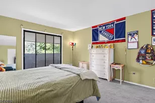 910-4 Renate Dr, Hillsborough Township, NJ 08844 - Photo 21