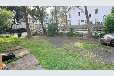 38 Grove Ter, Irvington, NJ 07111 - Photo 3