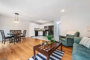 16 Cotton Ct, Hardyston Township, NJ 07419 - Photo 5