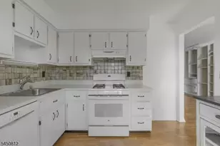 38B Foxhall, Middlesex, NJ 08846 - Photo 11