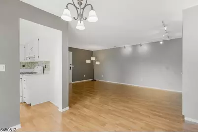 38B Foxhall, Middlesex, NJ 08846 - Photo 7