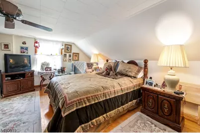 18 Seton Ln, Clifton, NJ 07013 - Photo 13