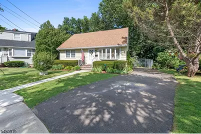 18 Seton Ln, Clifton, NJ 07013 - Photo 3