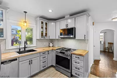 968 Liberty Ave, Union Township, NJ 07083 - Photo 7