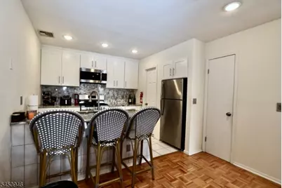 31 Willow Wood Sq #31, East Rutherford, NJ 07073 - Photo 3