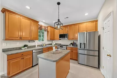 110 Jackson Ave, Montgomery Township, NJ 08540 - Photo 17