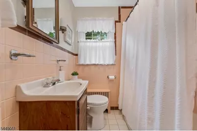 239 Quakertown Rd, Franklin Township, NJ 08867 - Photo 23