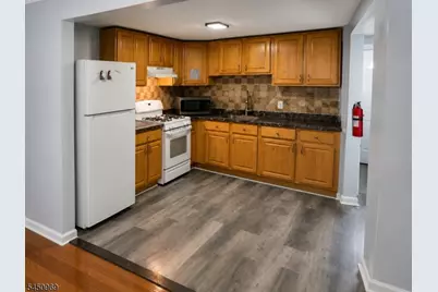 42 Lake St #1, East Orange, NJ 07017 - Photo 5