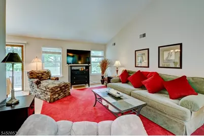16 Great Horned Owl Ct, Allamuchy Township, NJ 07840 - Photo 7