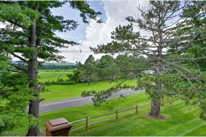 16 Great Horned Owl Ct, Allamuchy Township, NJ 07840 - Photo 3