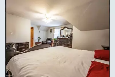 127 Hussa St, Linden, NJ 07036 - Photo 13