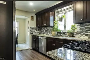 127 Hussa St, Linden, NJ 07036 - Photo 15