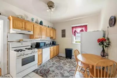 948 Van Houten Ave #1, Clifton, NJ 07013 - Photo 15