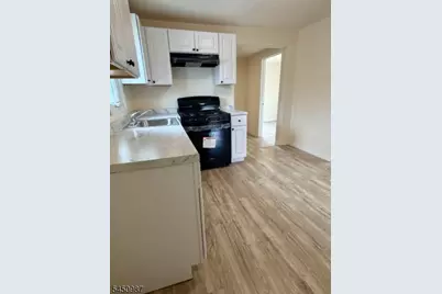 322 New St, Newark, NJ 07103 - Photo 5