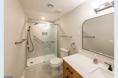 140A Plymouth Ln, Monroe Township, NJ 08831 - Photo 19