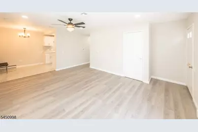 140A Plymouth Ln, Monroe Township, NJ 08831 - Photo 5