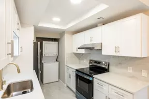 140A Plymouth Ln, Monroe Township, NJ 08831 - Photo 13