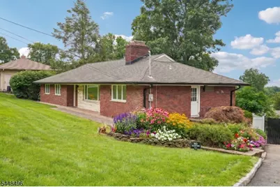 31 Surrey Dr, Wayne, NJ 07470 - Photo 1