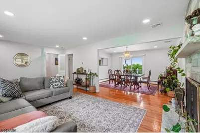 31 Surrey Dr, Wayne, NJ 07470 - Photo 7