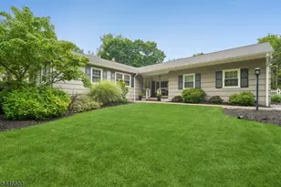 5 Pletcher Pl, Morris Township, NJ 07960 - Photo 1