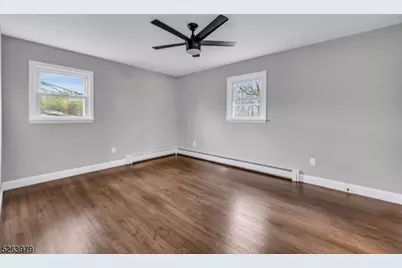 19 Ser Del Dr, Parsippany, NJ 07054 - Photo 11