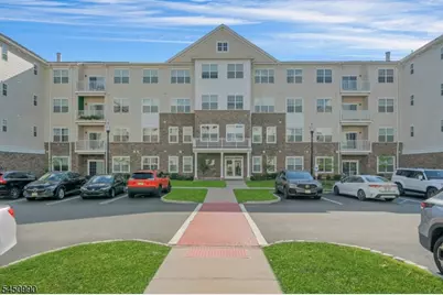 644 Lorhan Dr #644, Piscataway Township, NJ 08854 - Photo 1