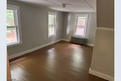 35 N Hillside Ave, Roxbury Township, NJ 07876 - Photo 7