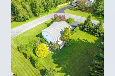 1 Wallkill Ter, Ogdensburg, NJ 07439 - Photo 5